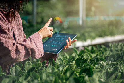 [header] top 10 foodtech startups to watch in 2025